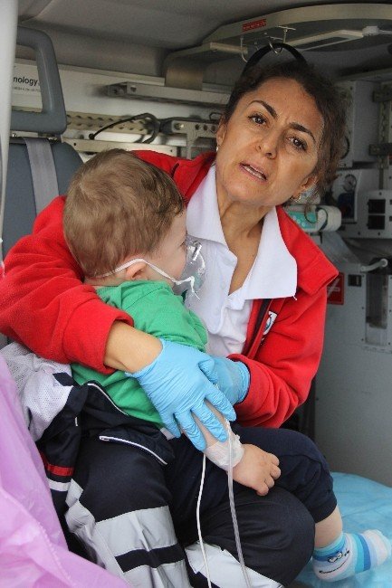 Ambulans Helikopter 20 Aylık Bebek İçin Havalandı