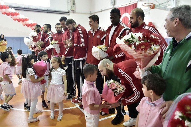 Mamak Belediyesi’nden Spora Ve Sporcuya Destek