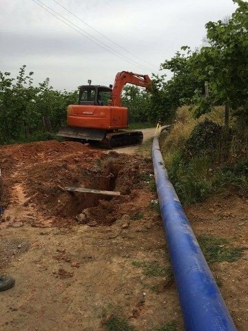 Akçakoca’da Su Boruları Yenileniyor, Depolar Temizleniyor