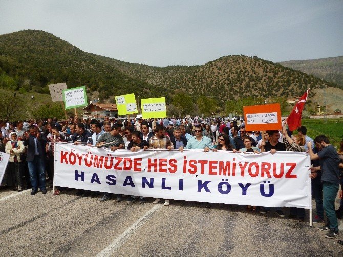 Tokat-amasya Yolunu Kapatıp Hes’i Protesto Ettiler