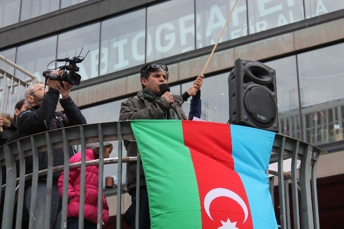 Stockholm’de, Azerbaycan’a Destek