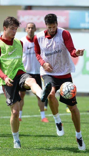 Galatasaray, Derbi Hazırlıklarına Başladı