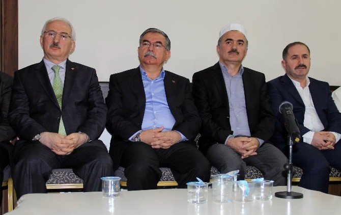 Yılmaz: "Güneydoğu Halkı Türk Milletinin Yanında Yer Aldı"