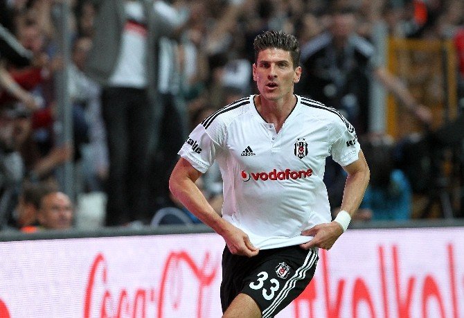 Vodafone Arena’da Gomez Fırtınası