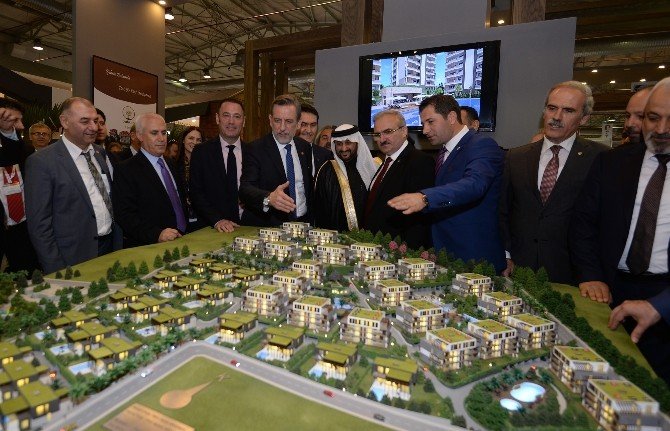 İnşaat Gayrimenkul Fuarlarını 23 Ülkeden 60 Bin Kişi Ziyaret Etti