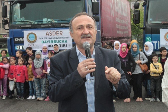 Suriyeli Öğrencilerden Bayırbucaklı Kardeşlerine Anlamlı Yardım