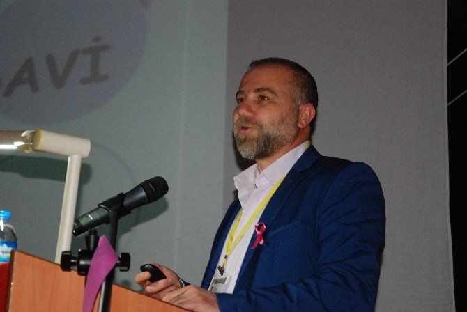 Meme Kanseri Yaşı Düştü