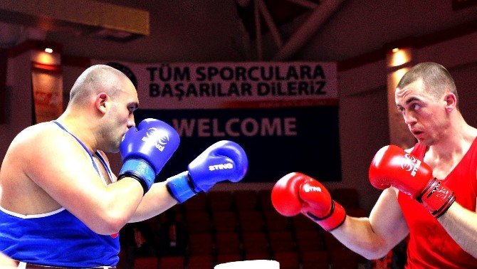 Ali Eren Demirezen Yarı Finalde