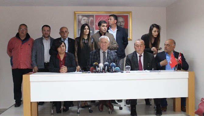Chp İzmir’den "Sızdırılan Kimlik Bilgileri" Açıklaması