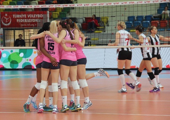 Manisa’nın Sultanları 3-1 Mağlup Oldu