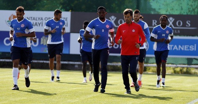 Antalyaspor’da Galatasaray Mesaisi Başladı