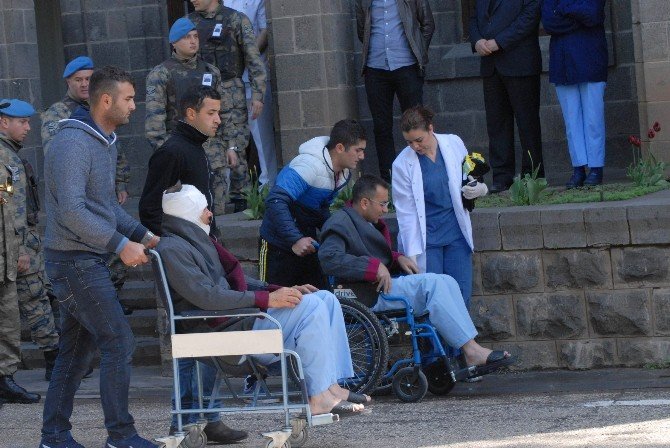 Şehit Asker Memleketine Uğurlandı