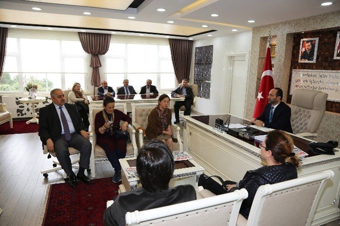 Ünye Kent Konseyi’nden Başkan Çamyar’a Teşekkür Ziyareti
