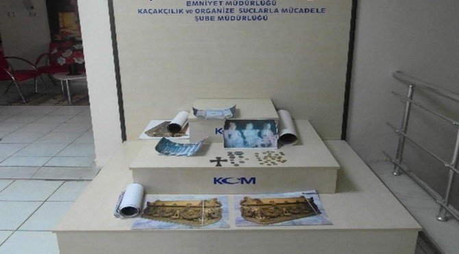 Uşak’ta Tarihi Eser Operasyonu; 7 Gözaltı