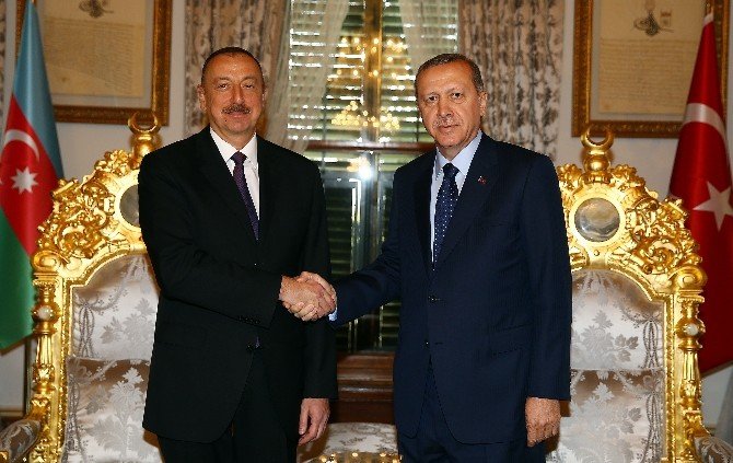 Cumhurbaşkanı Erdoğan Azerbaycan Cumhurbaşkanı Aliyev’le Görüştü