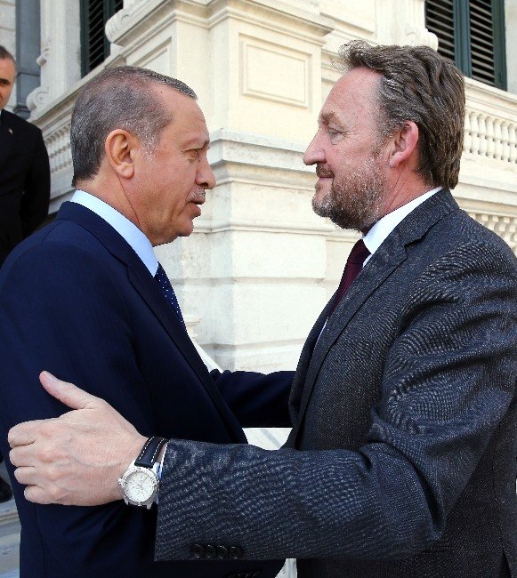 Cumhurbaşkanı Erdoğan, Bosna-hersek Devlet Başkanlığı Konseyi Başkanını Kabul Etti
