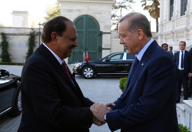 Cumhurbaşkanı Erdoğan, Pakistan Cumhurbaşkanı Memnun Hüseyin’i Kabul Etti