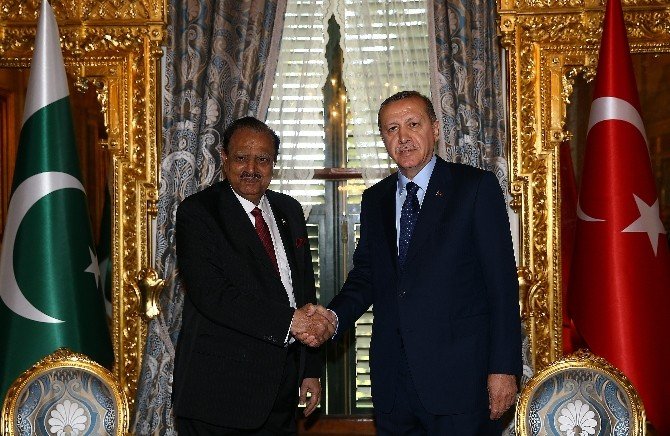Cumhurbaşkanı Erdoğan, Pakistan Cumhurbaşkanı Memnun Hüseyin’i Kabul Etti