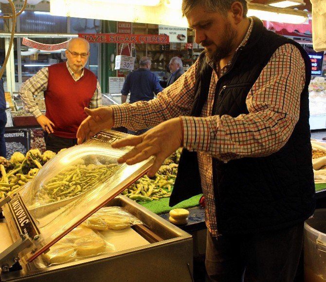 Karaciğer Dostu Enginar Tezgahları Süslüyor