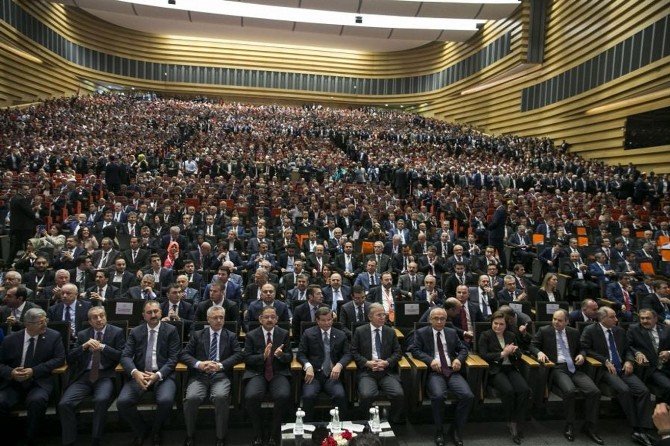 Başkan Yılmaz Sempozyumda Oturum Başkanı
