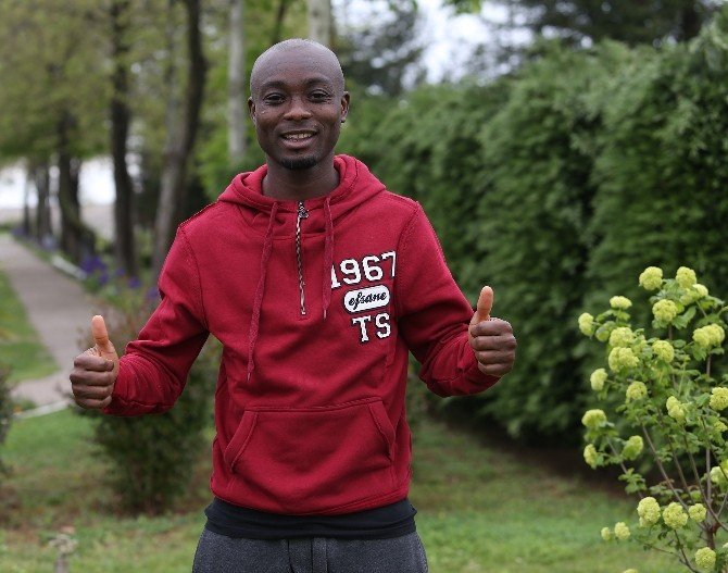 Akakpo: "6’da 6 Yapabiliriz"