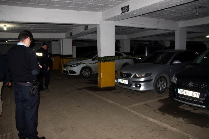 Makam Şoförü Otoparkta Kalbine Yenik Düştü