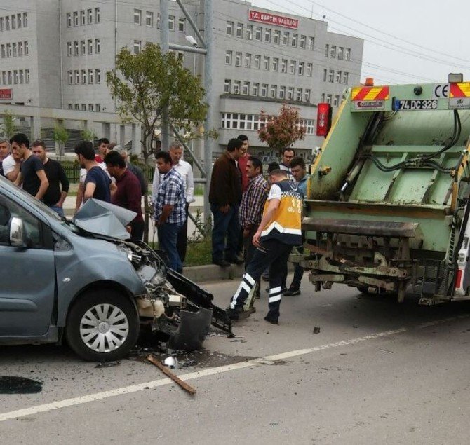 Bartın Çevre Yolunda Kaza: 1 Yaralı