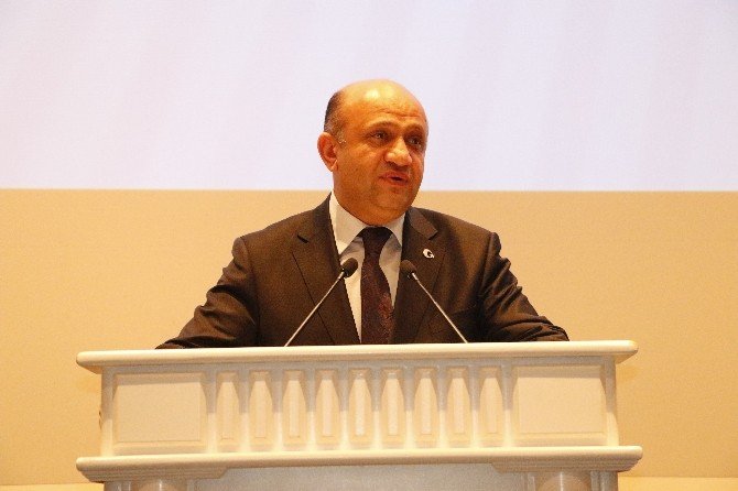 Bilim, Sanayi Ve Teknoloji Bakanı Fikri Işık: