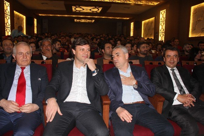 Rıza Çalımbay: "Beşiktaş Şampiyonluk Yolunda Önemli Bir Avantaj Elde Etti"