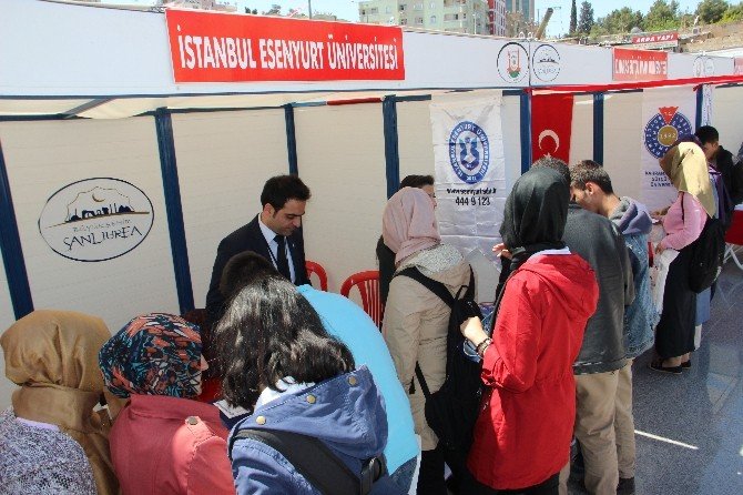 Kariyer Günlerinde Esenyurt Üniversitesi Farkı