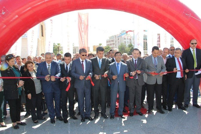 Kariyer Günlerinde Esenyurt Üniversitesi Farkı