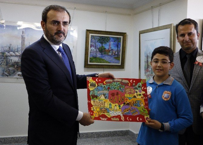 Bakan Ünal, Antalya’da Sergi Açtı