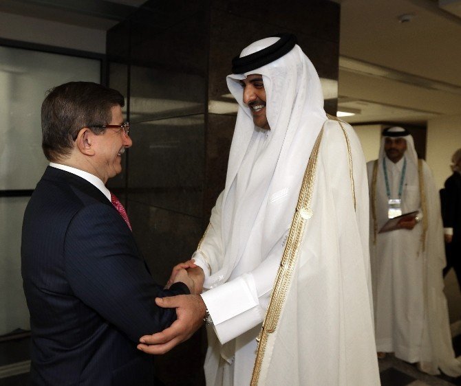 Başbakan Davutoğlu, Katar Emiriyle Görüştü