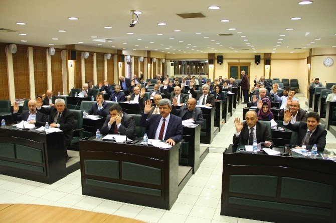 Çakır: “Gündem Maddeleri Komisyonlarda Uzun Uzun Tartışılıyor”