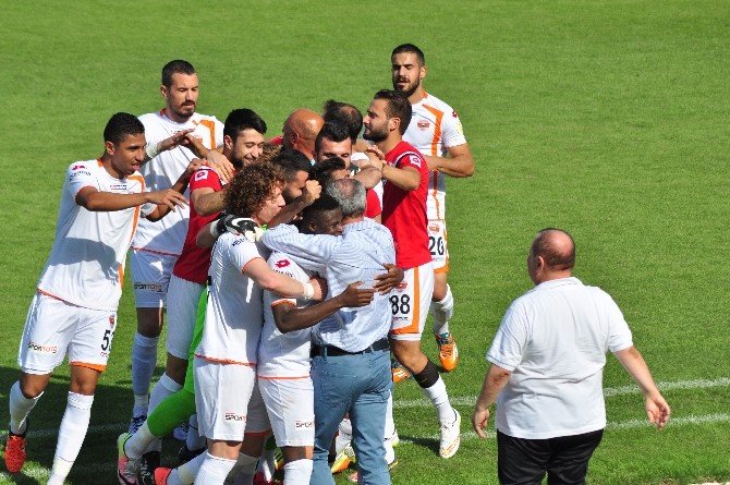 Adanaspor’da Galibiyet Coşkusu