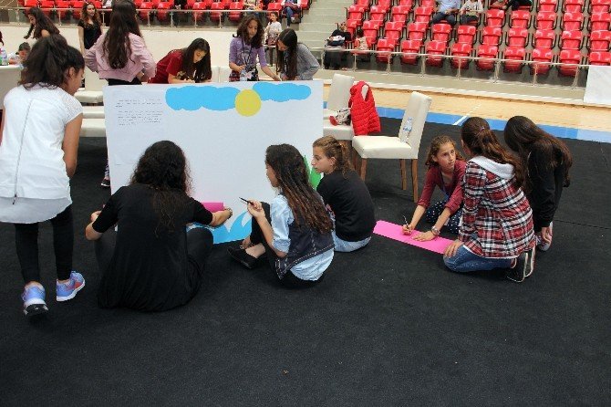 ‘Aziz Sancar Kız Çocukları İçin Stem’ Projesinin Mersin Kampı Tamamlandı