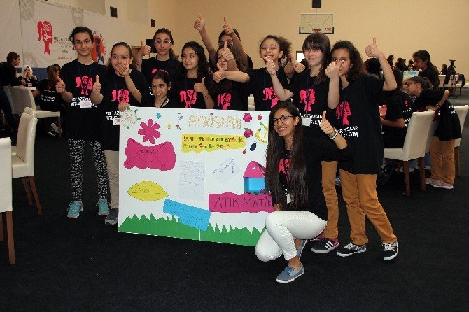 ‘Aziz Sancar Kız Çocukları İçin Stem’ Projesinin Mersin Kampı Tamamlandı