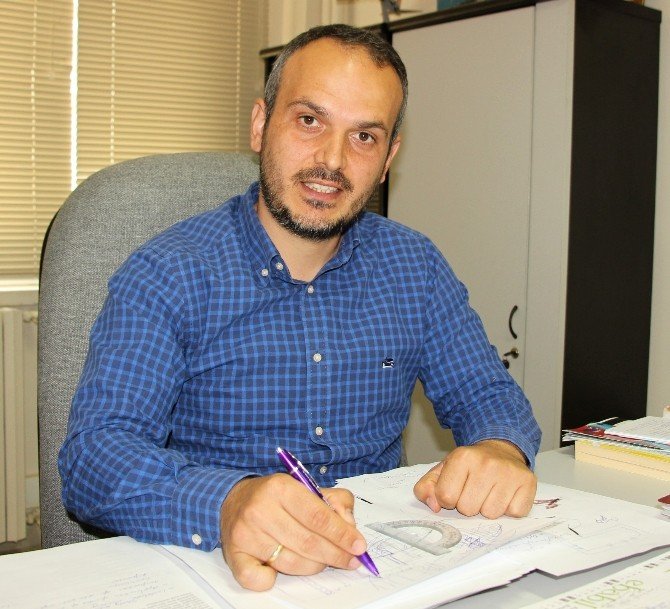 Demir: "Heyelanlı Bölgelerde Zemin Etüdü Detaylandırılmalı"