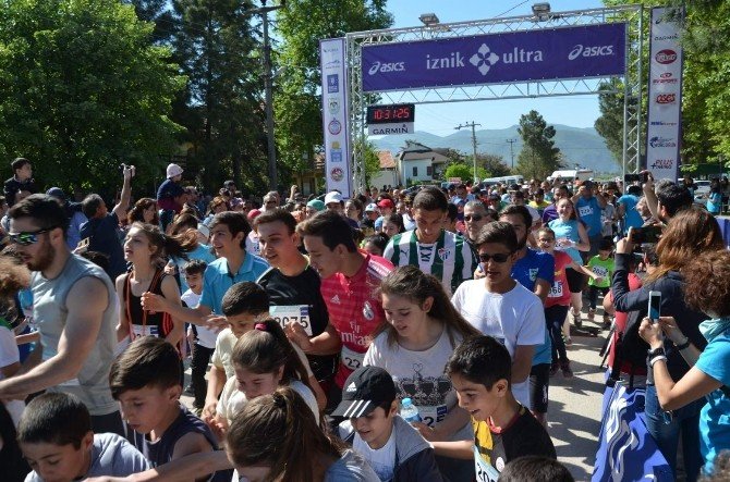 İznik Ultra Maratonu Tarihi Kent Koşusu İle Sona Erdi