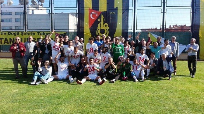 Ümraniyespor Ptt 1. Lig’de