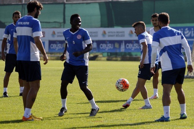 Antalyaspor - Osmanlıspor Hazırlıklarına 5 Eksikle Başladı