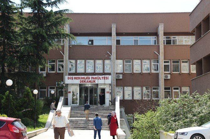 Diş Hekimliği Fakültesinden ’Polis’ Açıklaması