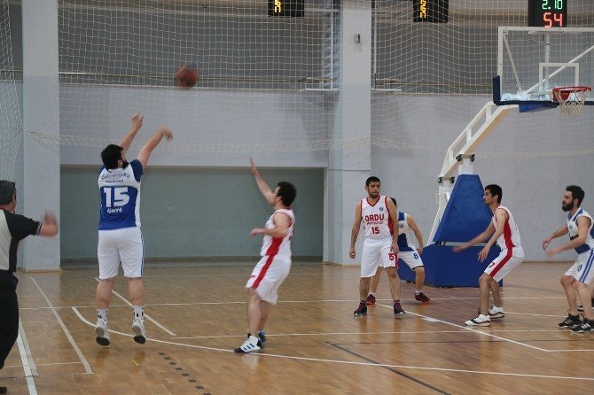 Odü 9. Spor Şenlikleri Başladı