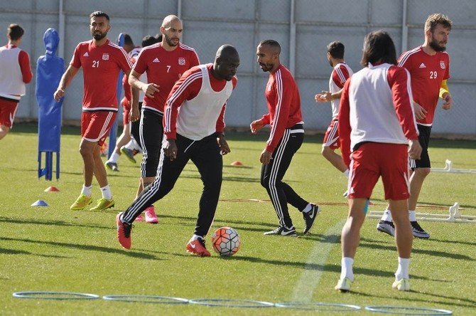 Medicana Sivasspor, Medipol Başakşehir Maçı Hazırlıklarına Başladı