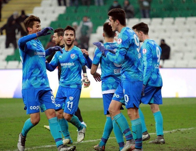 Hamzaoğlu Neşteri Vuruyor