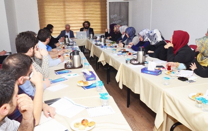 İlke ’Stk Yönetici Eğitim Programı’ 2’inci Dönem Mezunlarını Verdi