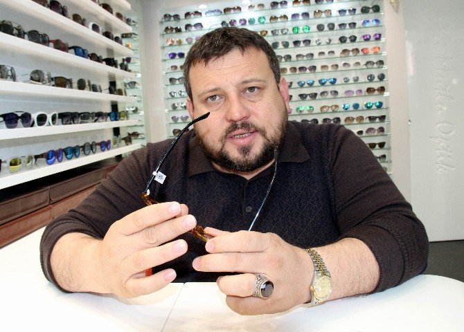 Bijuterilerde Satılan Güneş Gözlükleri “Oyuncak”