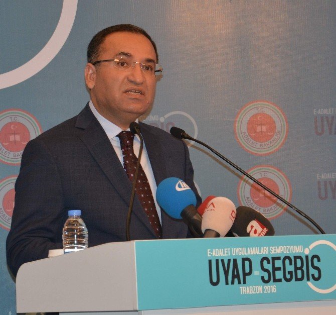 Bakan Bozdağ, Trabzon’da 