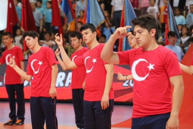 Nilüfer’de Bir Ay Spor Rüzgarı Esecek
