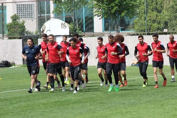 Denizlispor’da Hakeme Öfke Dinmek Bilmiyor